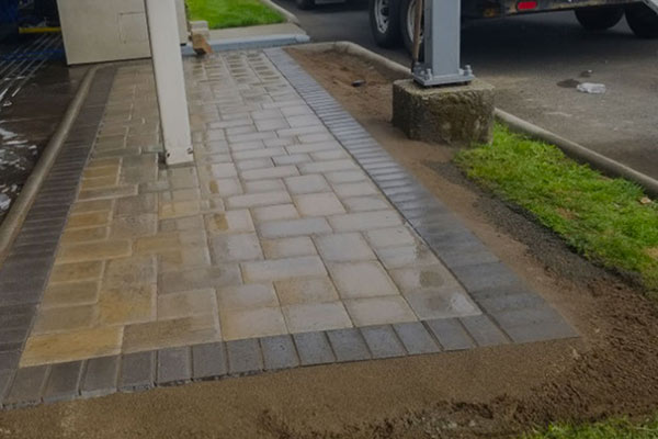 Easy And <span class="t-color1">Affordable<br> Services</span>